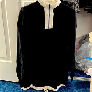 Liz&co swearshirt , great for cold winter morning